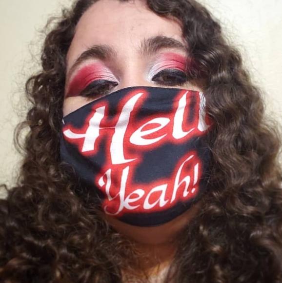 loud_lady2